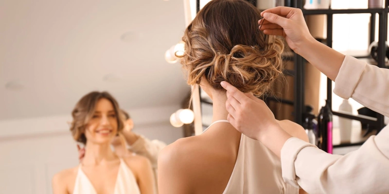 Top 10 Reasons to Enroll in a Professional Hair Styling Course in Surat