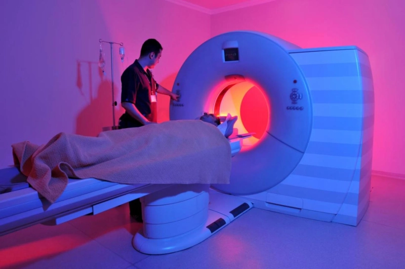 Benefits and Risks of MRI