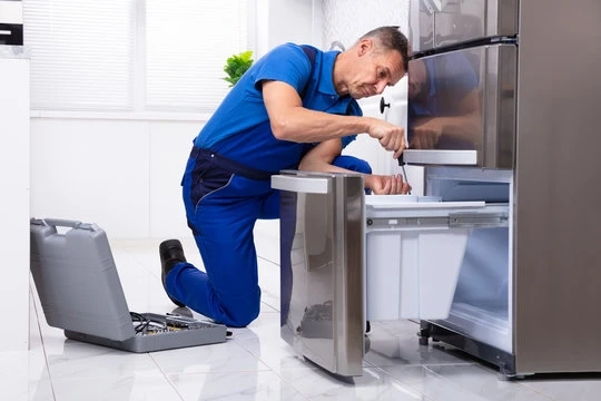 Fridge Repair in Dubai: Keeping Your Cool with Silver Tiger