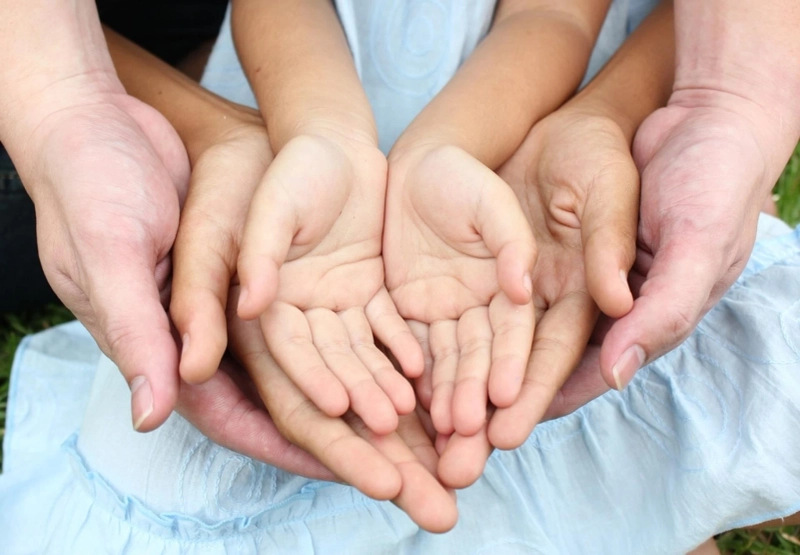 Why Consult a Hand and Wrist Surgeon?