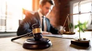 Immigration Law: What You Need to Know When Working with a Chicago Attorney