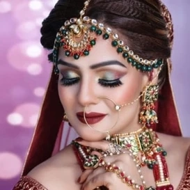 Stop To Make Common Mistakes While Hiring Makeup Artists in Delhi NCR