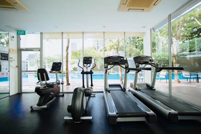 Treadmill vs Outside Running: Which is Better For You?