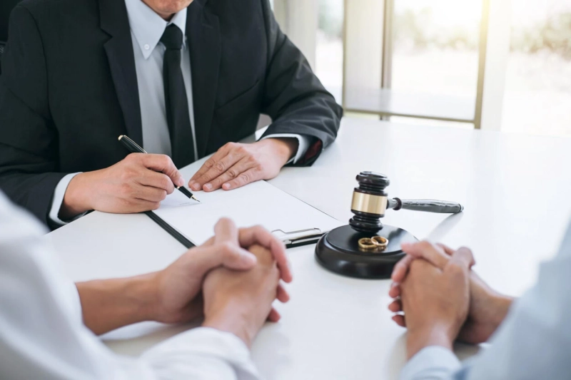 How to Choose the Right Divorce Lawyer in Mississauga: A Complete Step-by-Step Guide