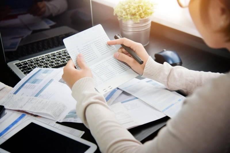 Take Your Business International with Ads247365's Foreign Bank Account Opening Services