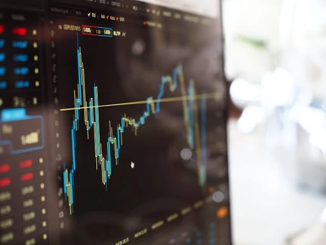 Blazing Your Path to Professional Trading 