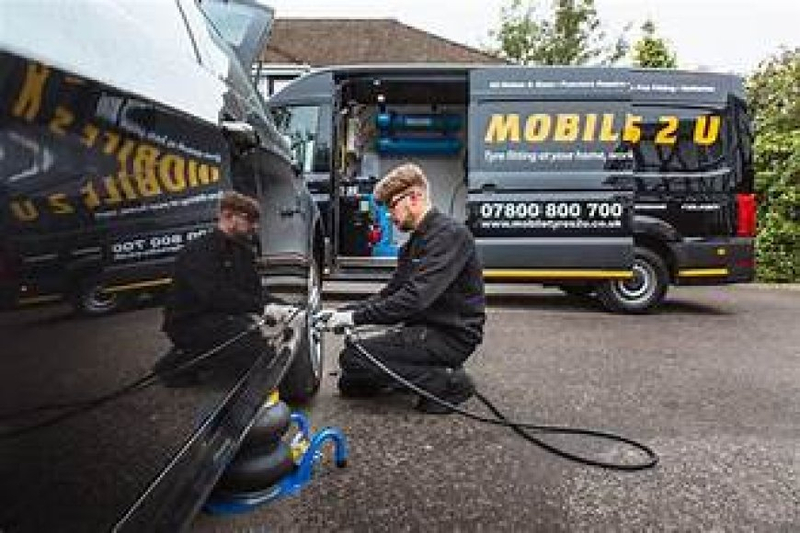 Mobile tyre fitting Oldham