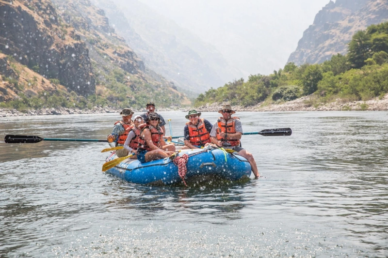 Why Rafting Idaho’s Snake River in Summer Is a Fantastic Family Experience 