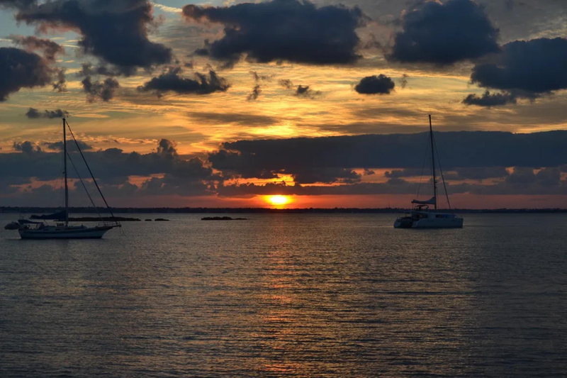Nassau Boat Charter: Discover the Bahamas in Style and Comfort 