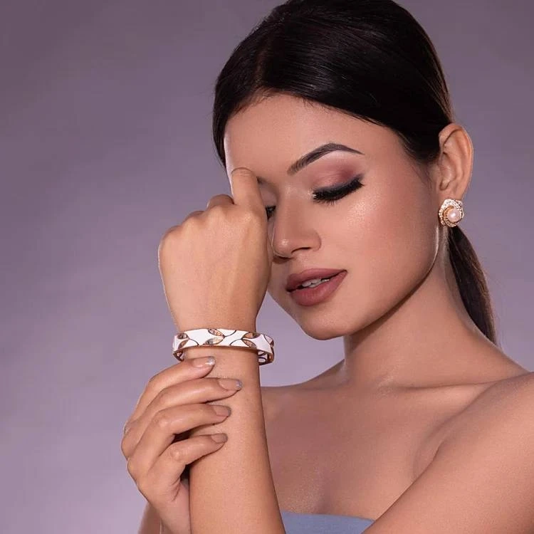 A Guide to Different Types of Bracelets