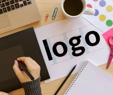 How A Restaurant's Custom Logo Can Boost Brand Loyalty