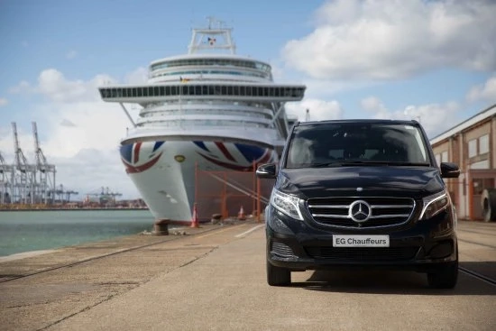 Luxury Limo Service for a Smooth Cruise Ship Departure