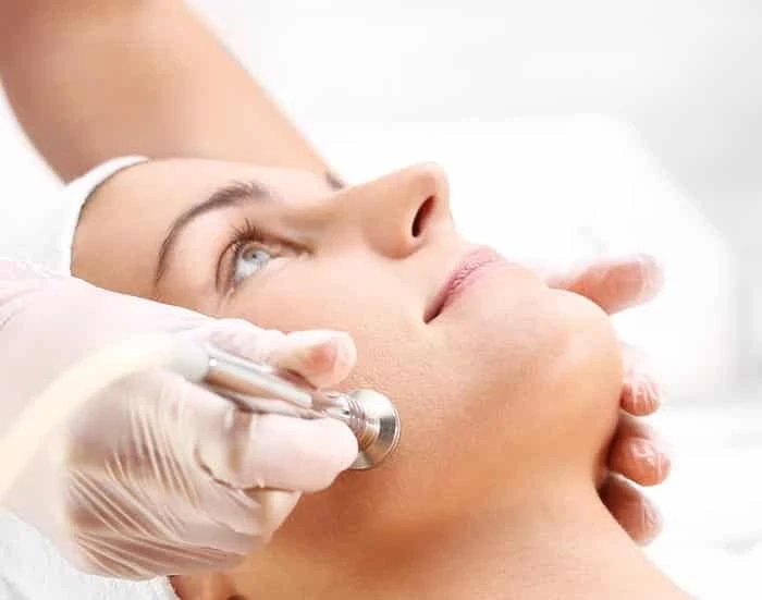 Acne Scars: Redefining Skin Resurfacing
