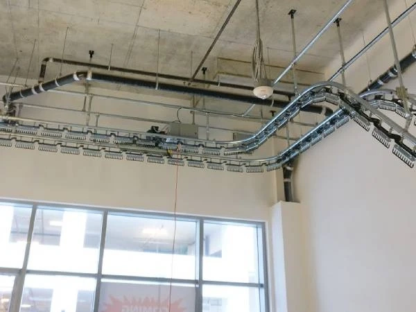 Uniform Sorting Storage Conveyor: Streamlining High-Volume Garment Operations