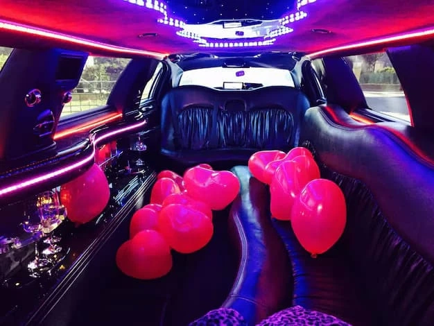 Benefits of Booking a Black Car Service in Philadelphia