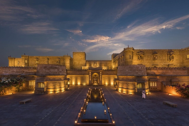 The Complete Guide to Wedding Venues Booking: Tips, Trends & Mistakes to Avoid