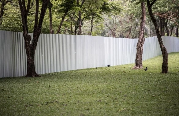 Vinyl Fence in Polk County, FL: A Smart Choice for Your Home