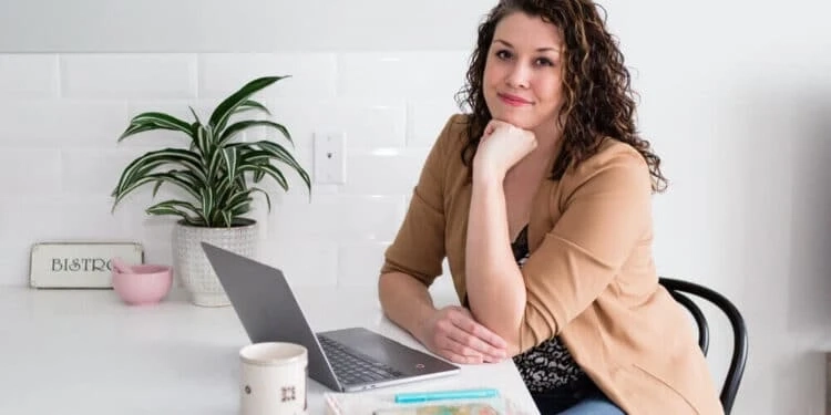 Essential Skills for Virtual Assistants