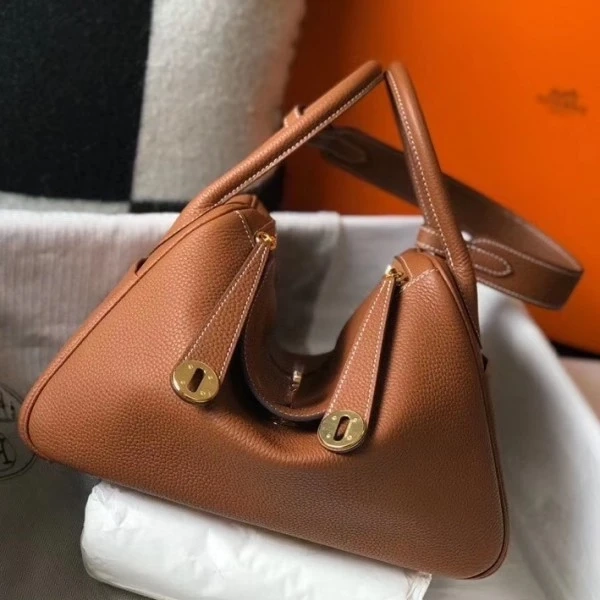 Things to Consider while Purchasing a New Bag: