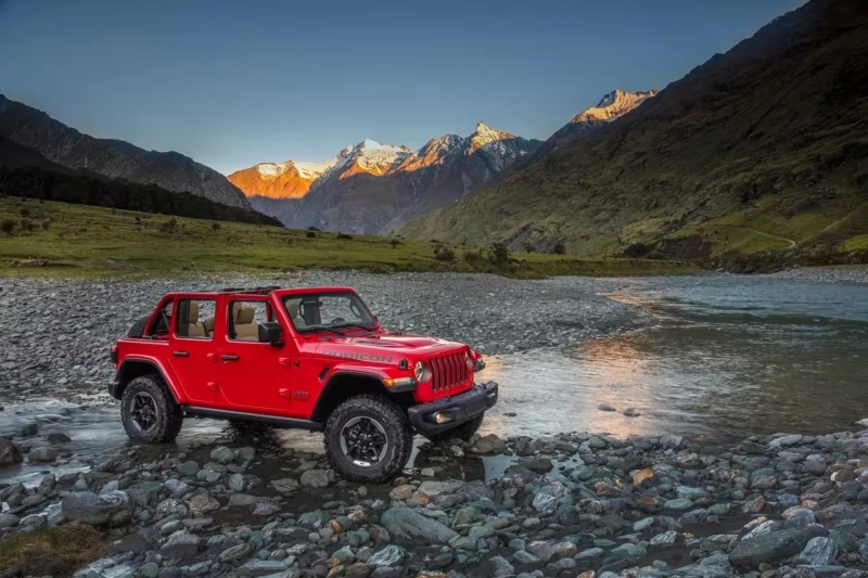 Jeep Wrangler: The Off-Roading Icon