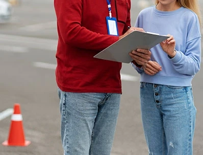 Driving With Confidence: Factors To Consider In Choosing DMV Driving Classes