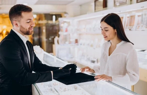 A Jewelry Store in Las Vegas That Feels Personal