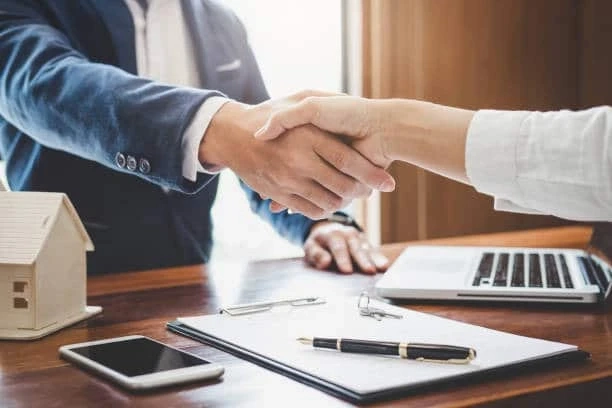 How does a reverse mortgage work?