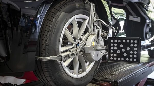 Improve Fuel Efficiency with Proper Wheel Alignment in Abu Dhabi