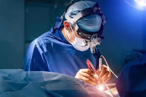 Neurosurgical Products for Minimally Invasive Spine Surgery: Benefits and Risks