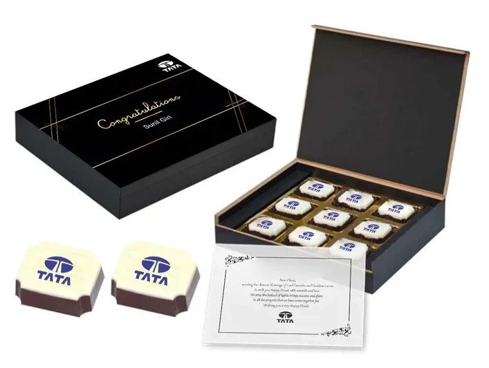 Corporate Gifting Trends 2025: What’s Hot & What’s Not?