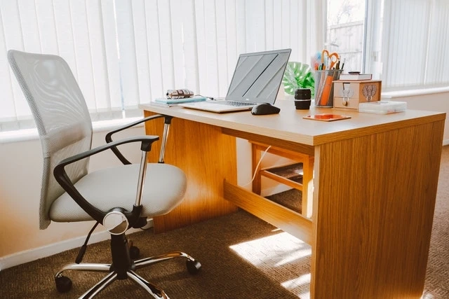 The Ergonomic Office Chairs