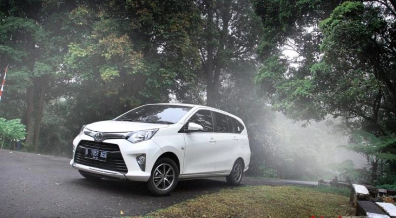 Differences between Toyota Calya variants - Must know before buying