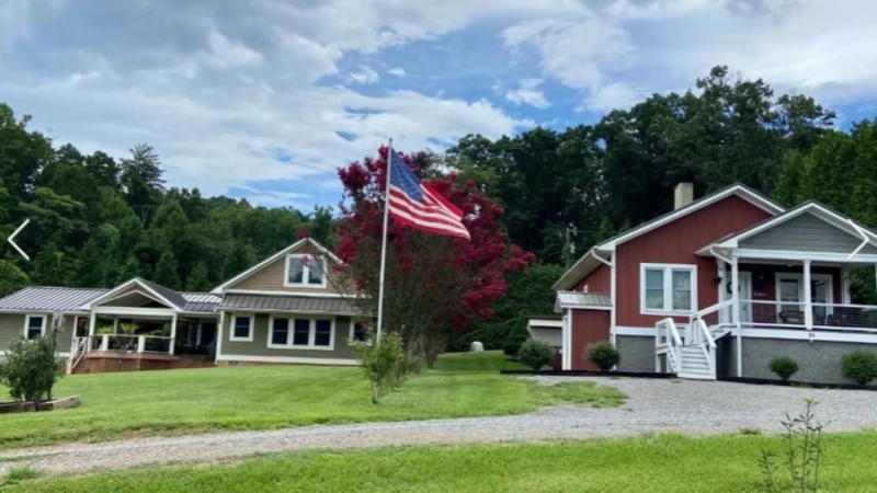 When Is the Best Season to Book an Asheville NC Vacation Home Rental?