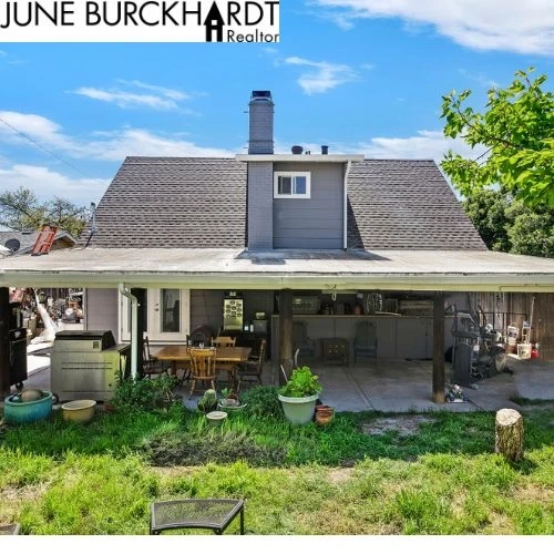 Compassionate Guidance from a Senior Real Estate Specialist in Newark 