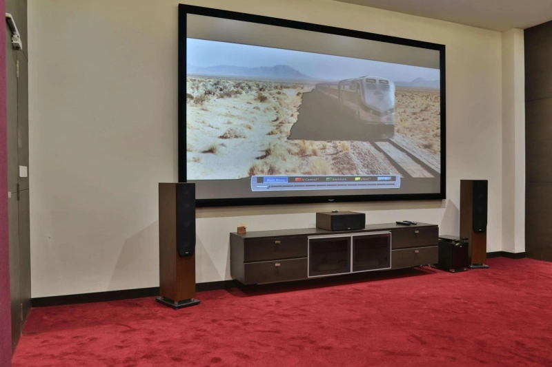 Soundbar or Speaker? What Will Make TV Sound Clearer?