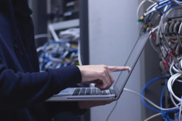 Easily Reset Rockspace Extender Via re.rockspace.local