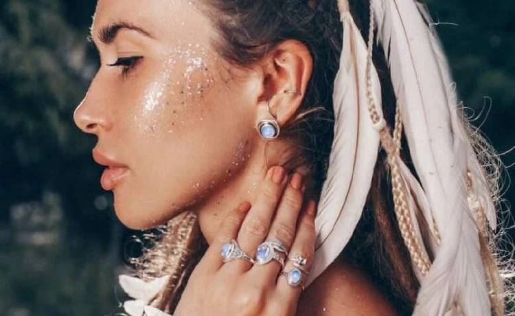 Moonstone Dreams: Embrace the Magic of Elegant Jewelry