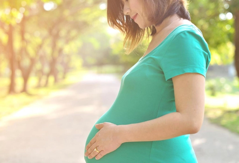WHAT ARE THE BASIC HEALTH AND HYGIENE THAT EXPECTING MOMS SHOULD MAINTAIN?