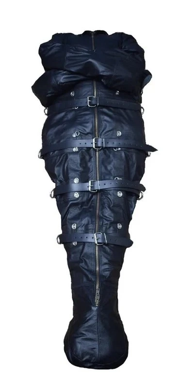 The Leather Sleepsack: A Unique Fusion of Comfort and Sensation