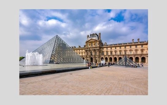 A Guide To Visiting The Louver, The World's Most Popular Museum