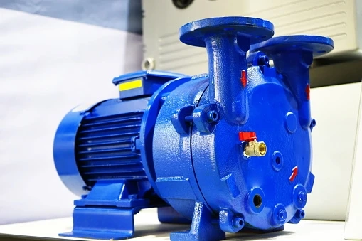 FACTORS TO CONSIDER WHEN BUYING VACUUM PUMPS FOR CLEANROOM CONDITIONS