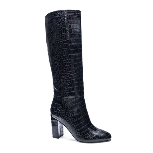 The 4 Best Places to Wear Western-Inspired Fashion Footwear
