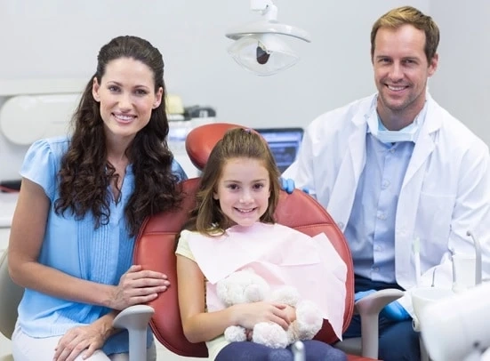 Visit Leading Dentist For The Most Extraordinary Children's Dentistry Treatment