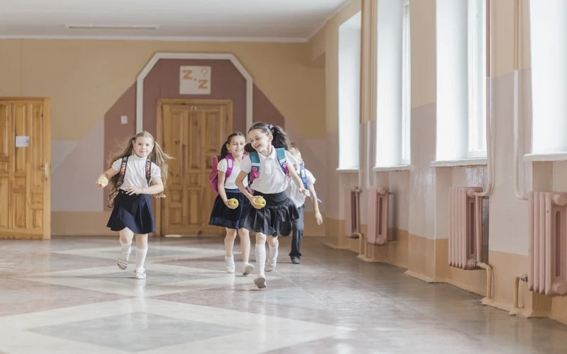 Are you Looking for Secondary Schools in Noida for Mid-Year Admissions?