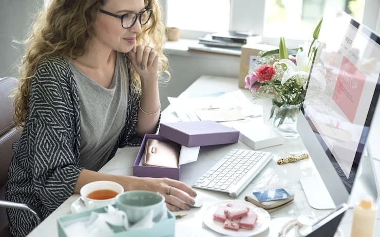 Factors to Consider While Investing in Savings Plans