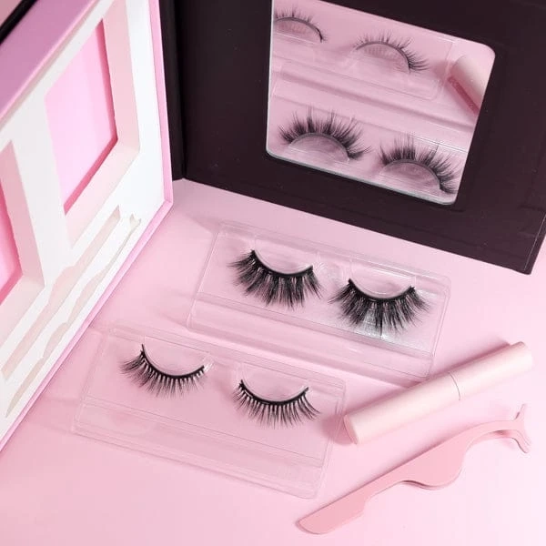 Use Magnetic Lashes in Australia No Liner Required