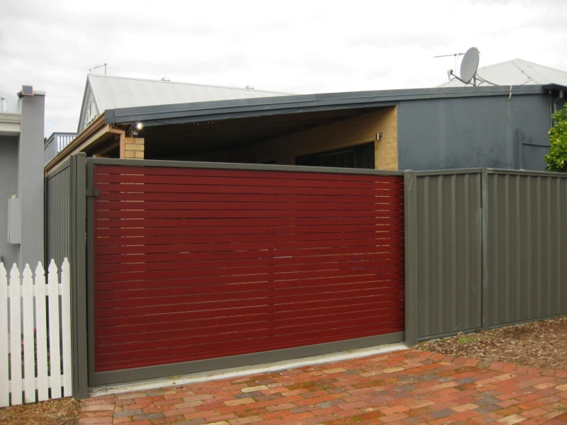 Auto sliding gate in Perth- Redefining the security at home and office