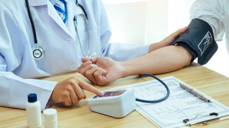 Top Reasons to Opt for Home Blood Sample Collection in Gurgaon