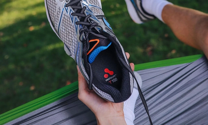 4 Tips to Help When You Work on Your Feet All Day