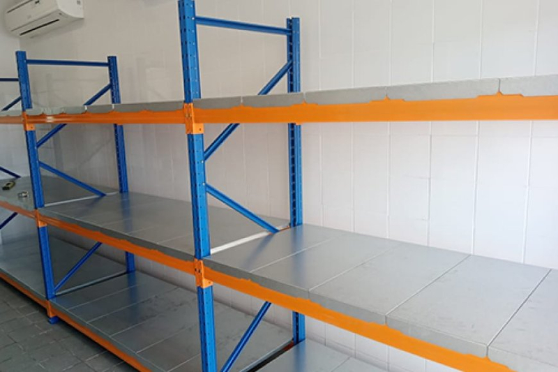 How to Maximize Space with a Medium Duty Racking System in Your Retail Store